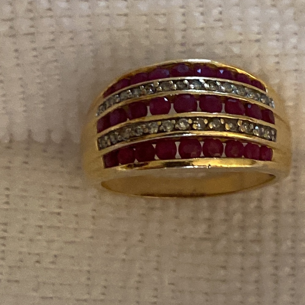 Vintage Diamond & Garnet Ring, 14K YG, Size 9